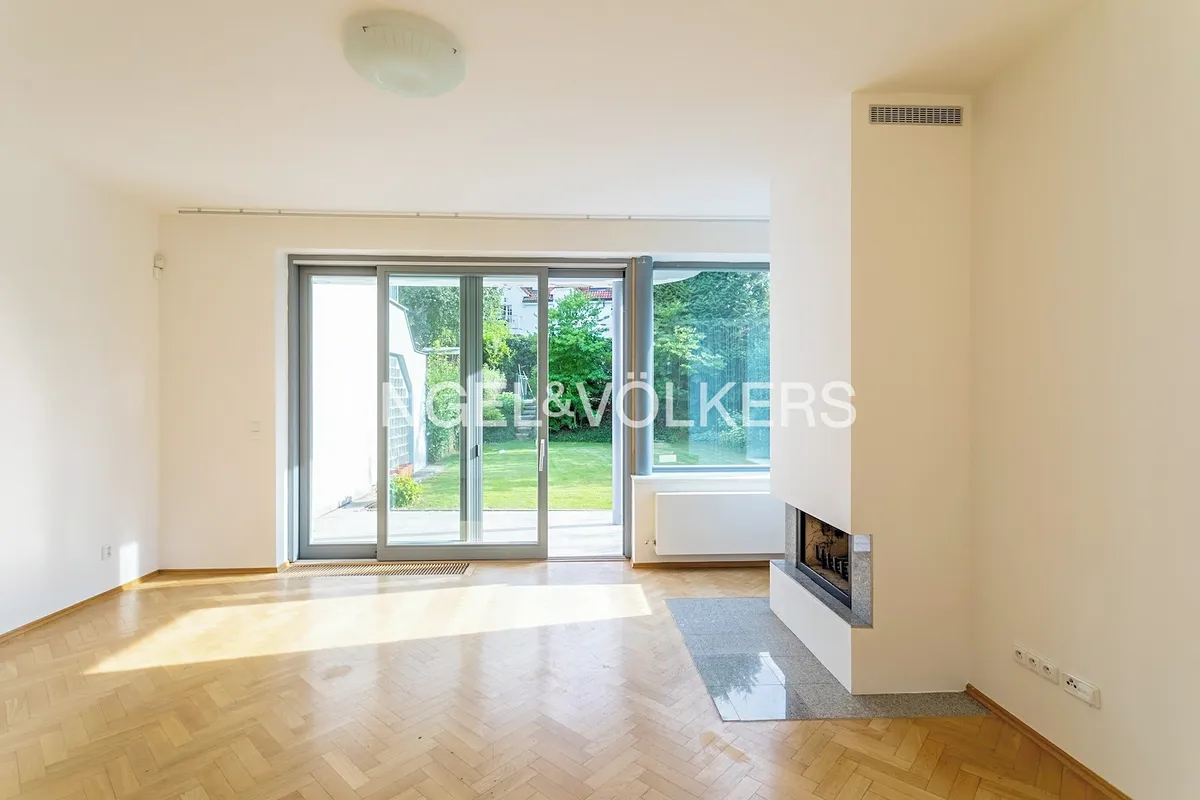 Pronájem rodinného domu 230 m², pozemek 485 m²